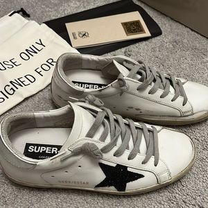 Neautral Golden Goose size 38